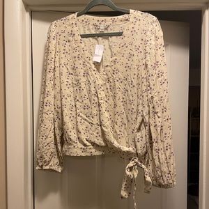 American Eagle wrap top NWT